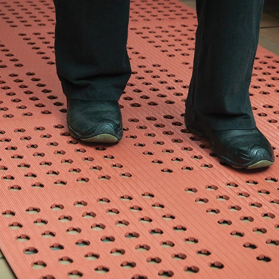 Pro-Lite® Grease Proof Drain Mat In Terracotta 6 Pro-Lite® Grease Proof Drain Mat In Terracotta - Image 4